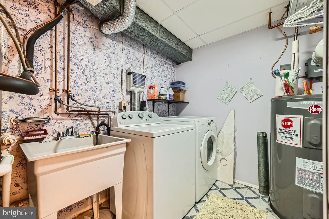 Interior, Washer