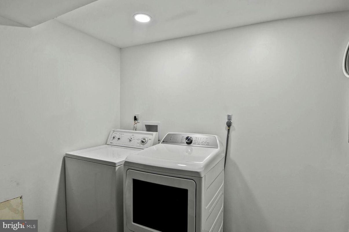 Interior, Recessed Lighting, Washer