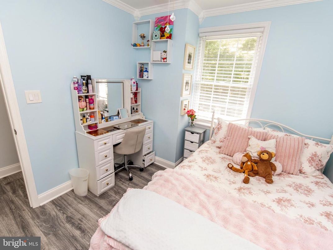 Bedroom, Home Office, Interior, Wood Texture Flooring
