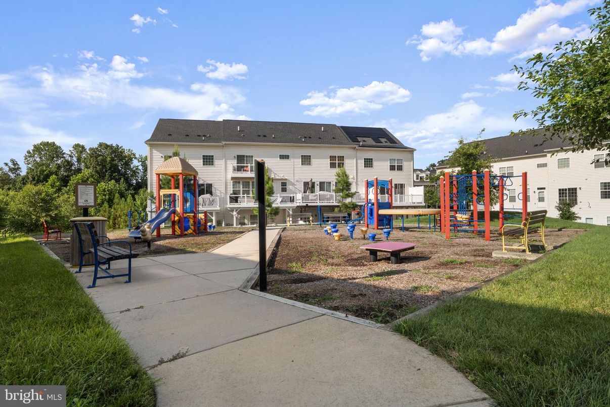 Backyard, Exterior, Playground