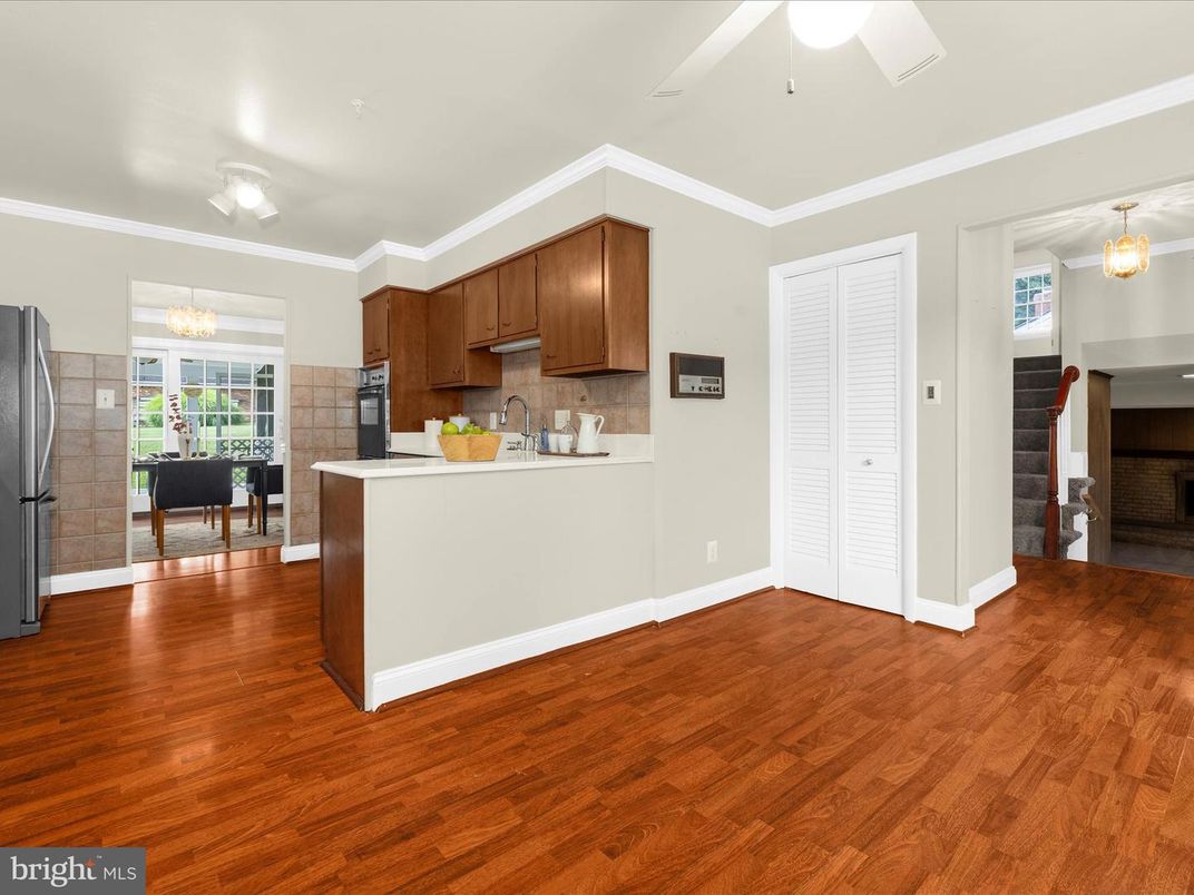 Chandelier, Interior, Kitchen, Pendant Lights, Wood Texture Flooring