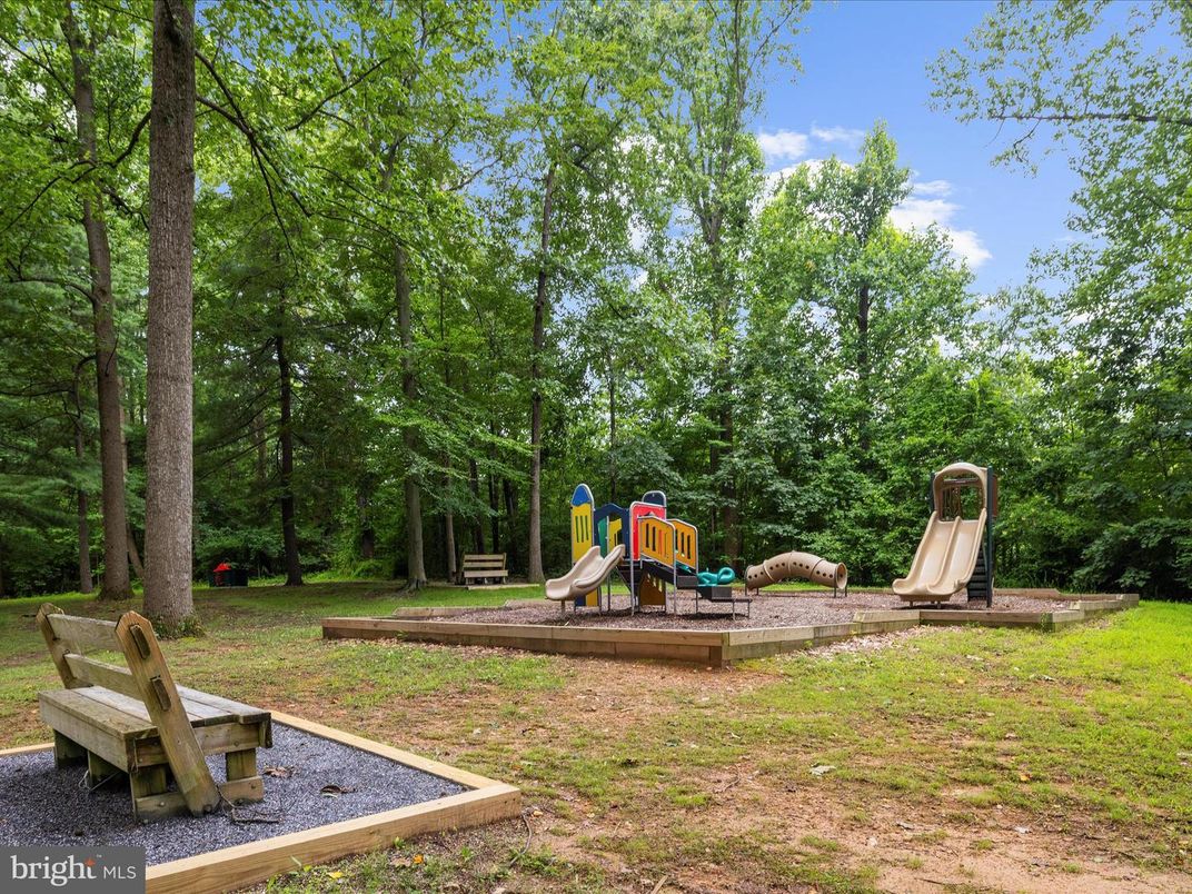 Backyard, Exterior, Playground