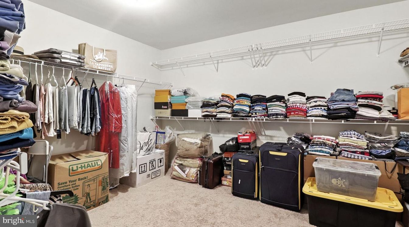 Interior, Walk-in Closets