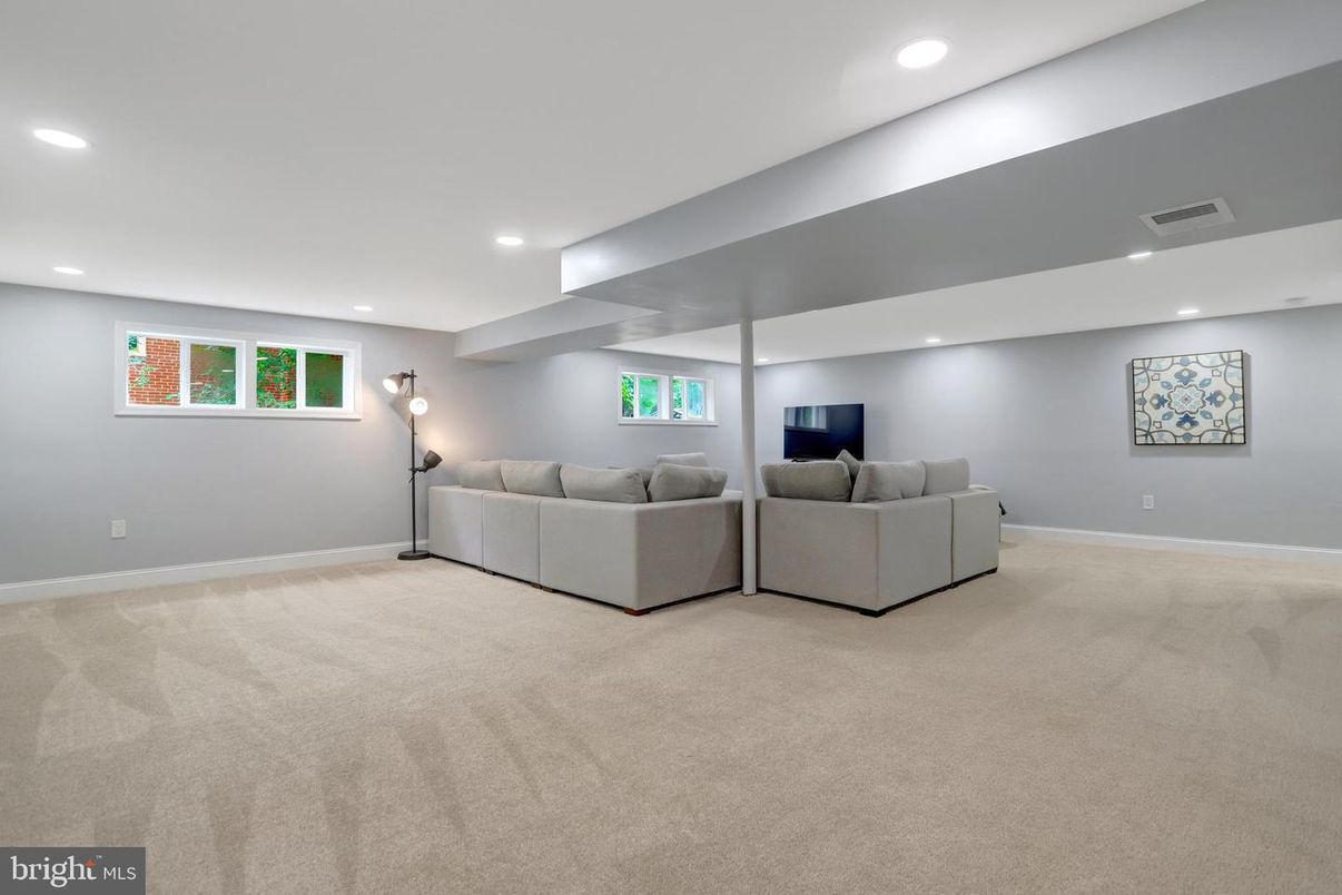 Interior, Living room, Recessed Lighting
