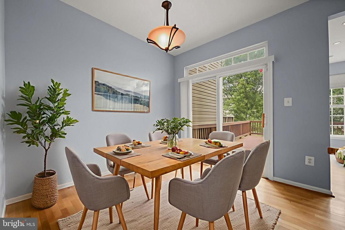 Dining room, Interior, Wood Texture Flooring