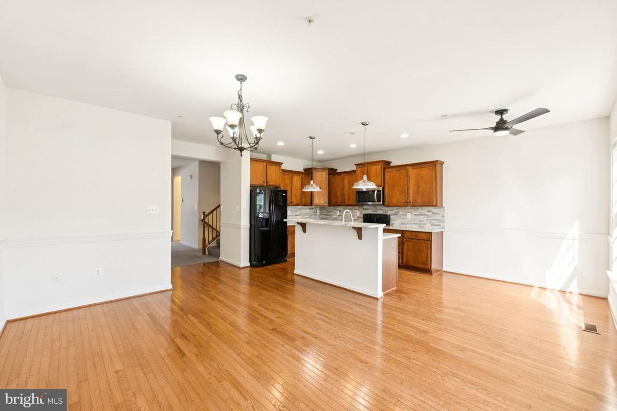Chandelier, Interior, Kitchen, Pendant Lights, Recessed Lighting, Wood Texture Flooring