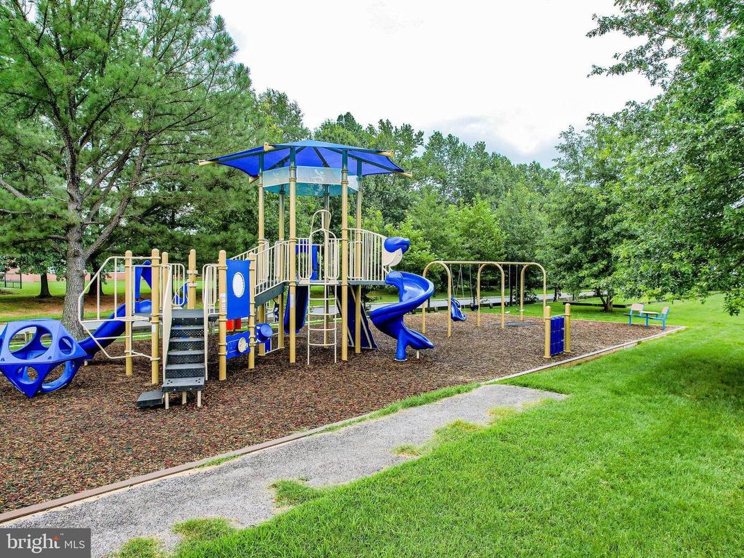 Backyard, Exterior, Playground