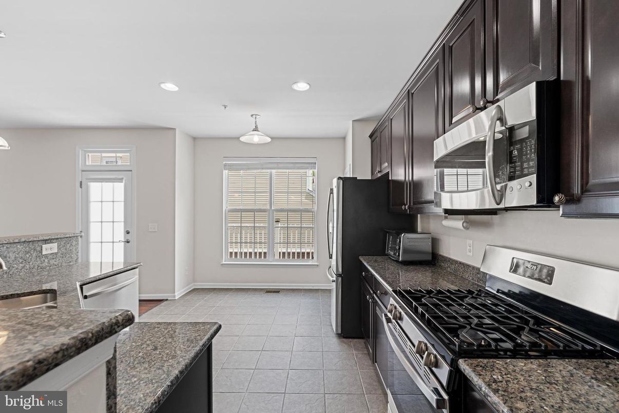 Interior, Kitchen, Pendant Lights, Recessed Lighting
