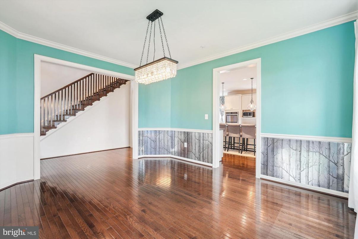 Chandelier, Empty room, Interior, Kitchen, Pendant Lights, Wood Texture Flooring