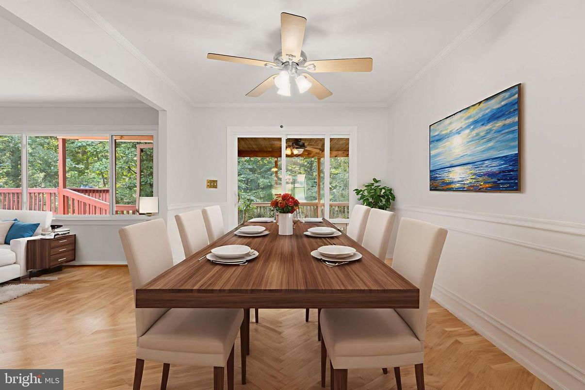 Dining room, Interior, Wood Texture Flooring
