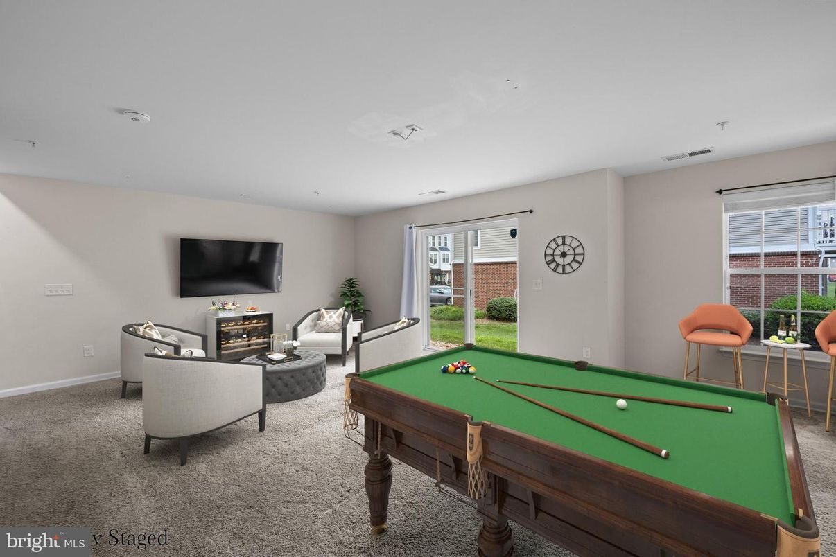 Billiard Table, Game Room, Interior, Living room