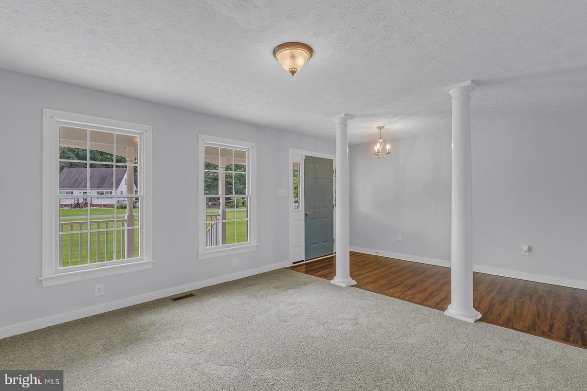 Chandelier, Empty room, Interior, Wood Texture Flooring