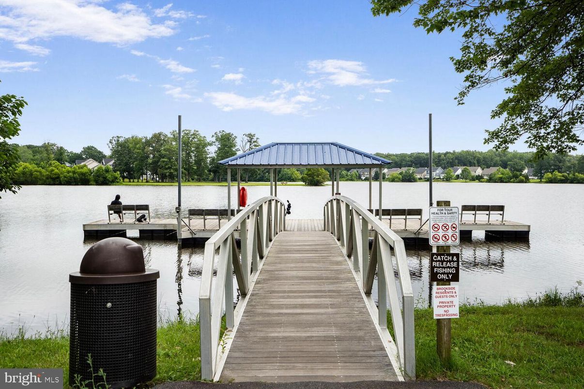 Exterior, Water