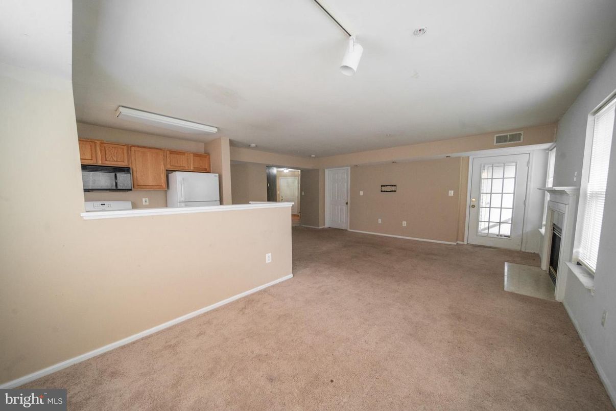 Empty room, Fireplace, Interior, Kitchen