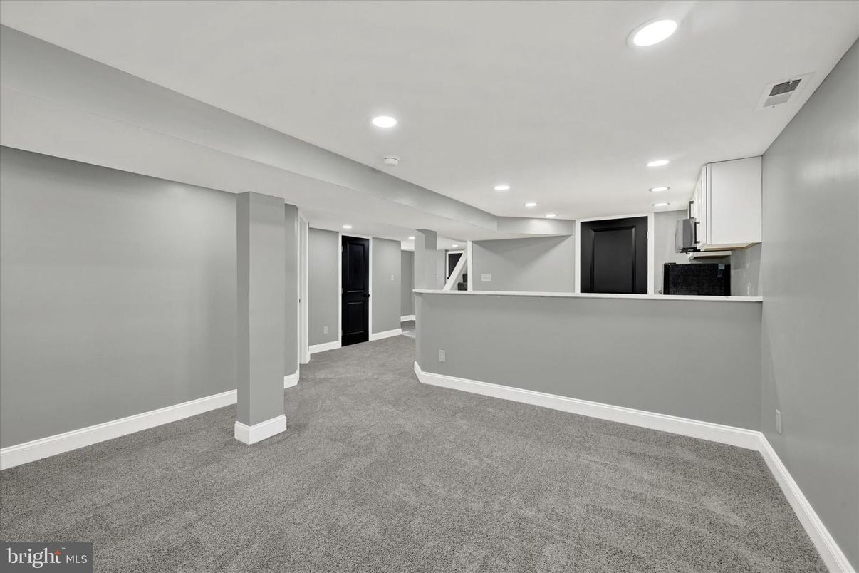 Interior, Recessed Lighting