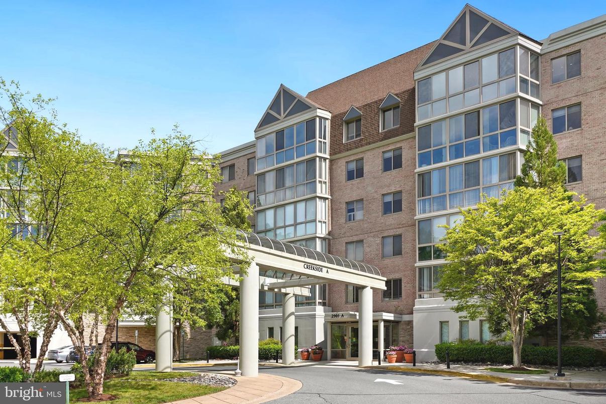 Exterior, Facade, Brick Facade, Condo Building