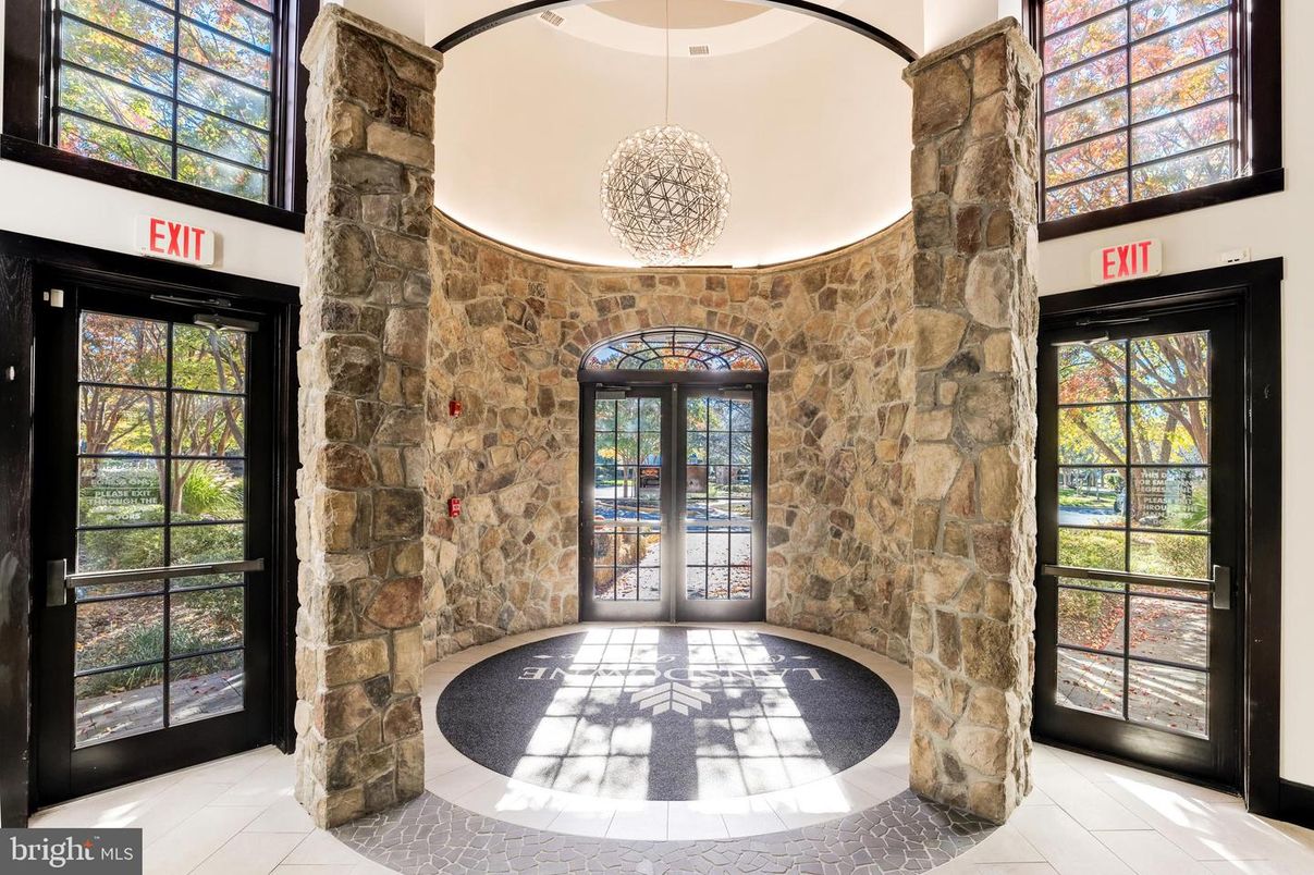 Interior, Pendant Lights, Stone Walls