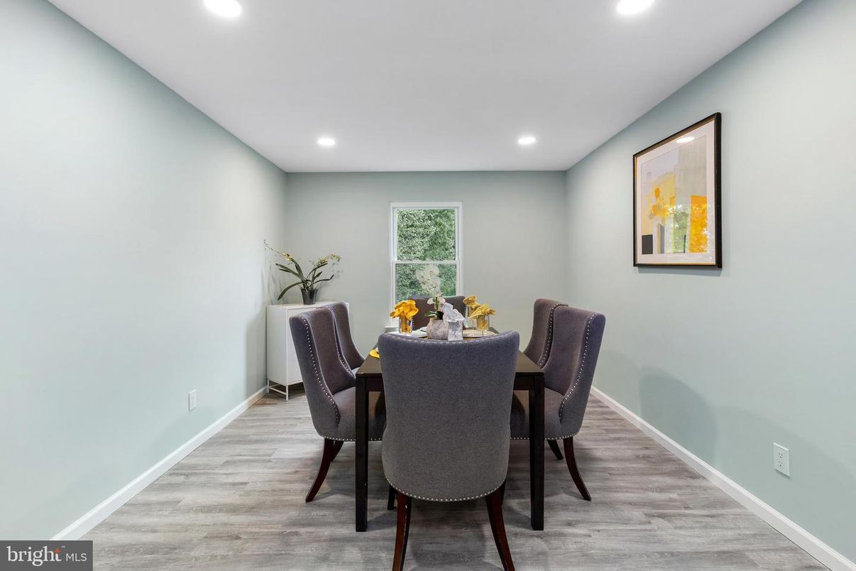 Dining room, Interior, Recessed Lighting, Wood Texture Flooring