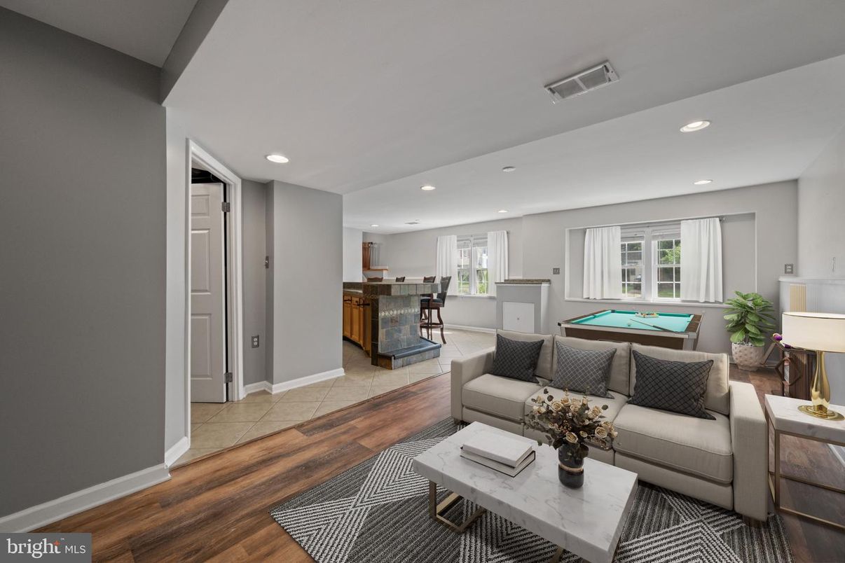 Billiard Table, Game Room, Interior, Kitchen, Living room, Recessed Lighting, Wood Texture Flooring