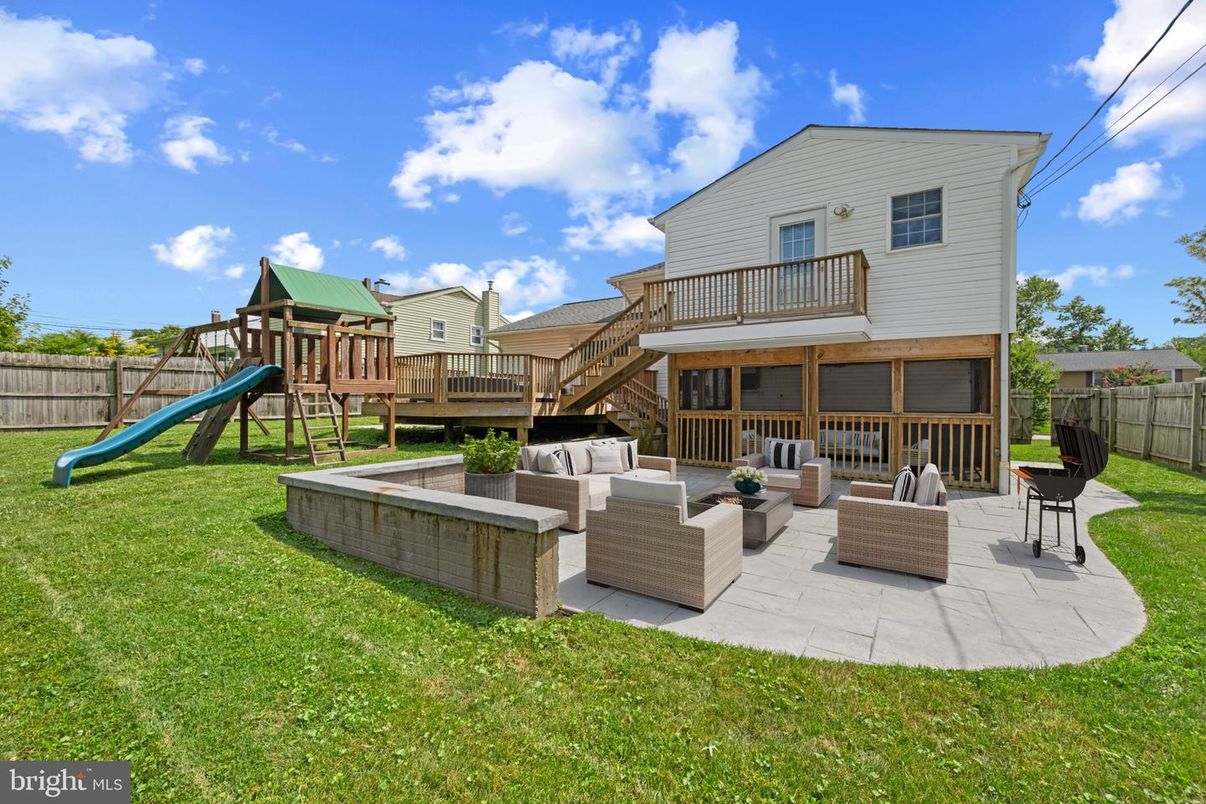 Backyard, Exterior, Playground