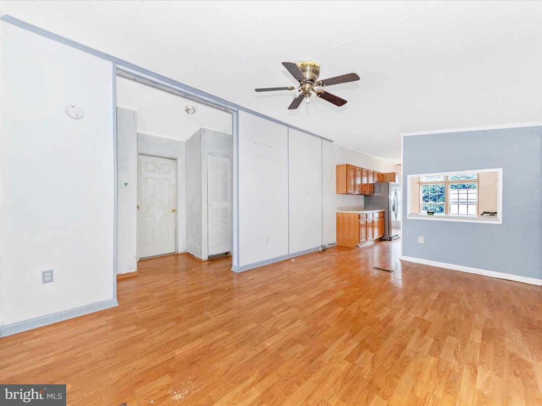 Empty room, Interior, Kitchen, Wood Texture Flooring