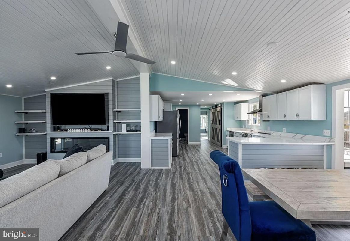 Interior, Kitchen, Living room, Recessed Lighting, Stainless Steel Appliances, Wood Texture Flooring