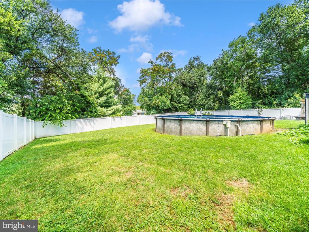 Backyard, Exterior, Playground, Pool