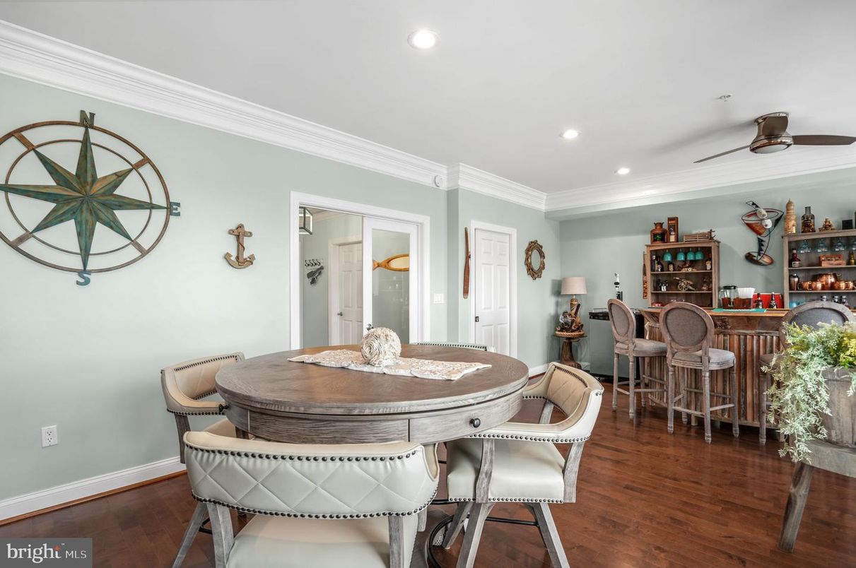 Dining room, Interior, Recessed Lighting, Wood Texture Flooring