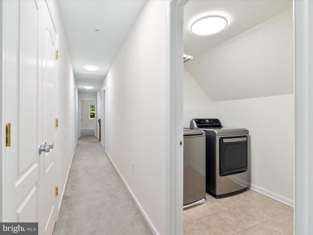 Interior, Recessed Lighting, Washer