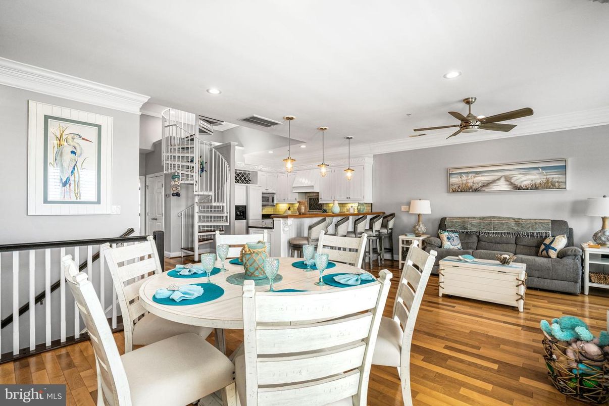 Dining room, Interior, Kitchen, Living room, Pendant Lights, Recessed Lighting, Stainless Steel Appliances, Wood Texture Flooring