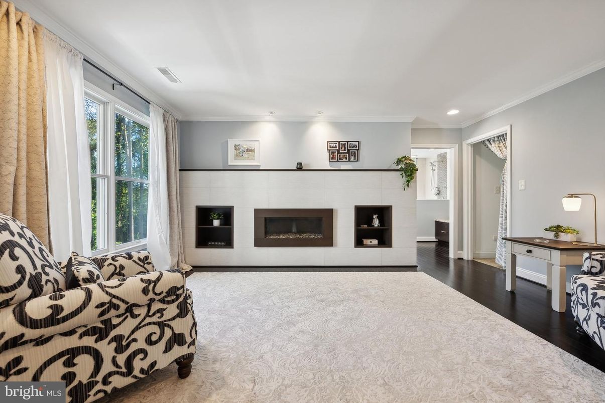 Fireplace, Interior, Recessed Lighting, Wood Texture Flooring