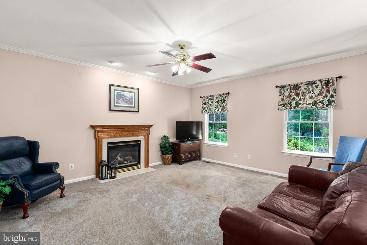 Fireplace, Interior, Living room