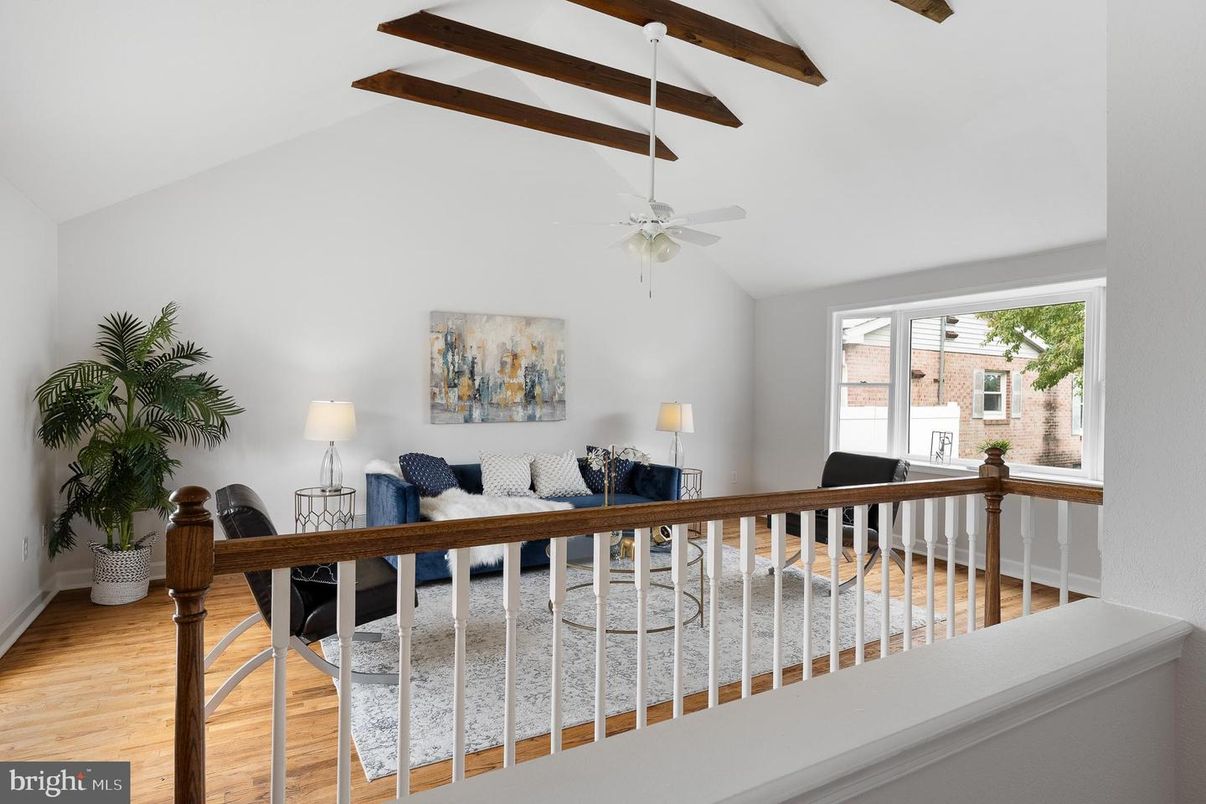 Bedroom, Interior, Wooden Beams, Wood Texture Flooring