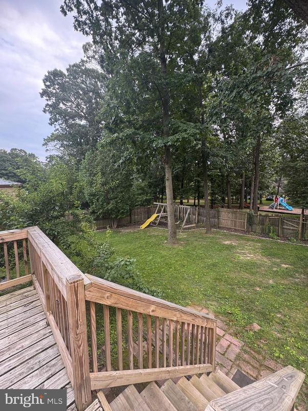 Backyard, Exterior, Playground