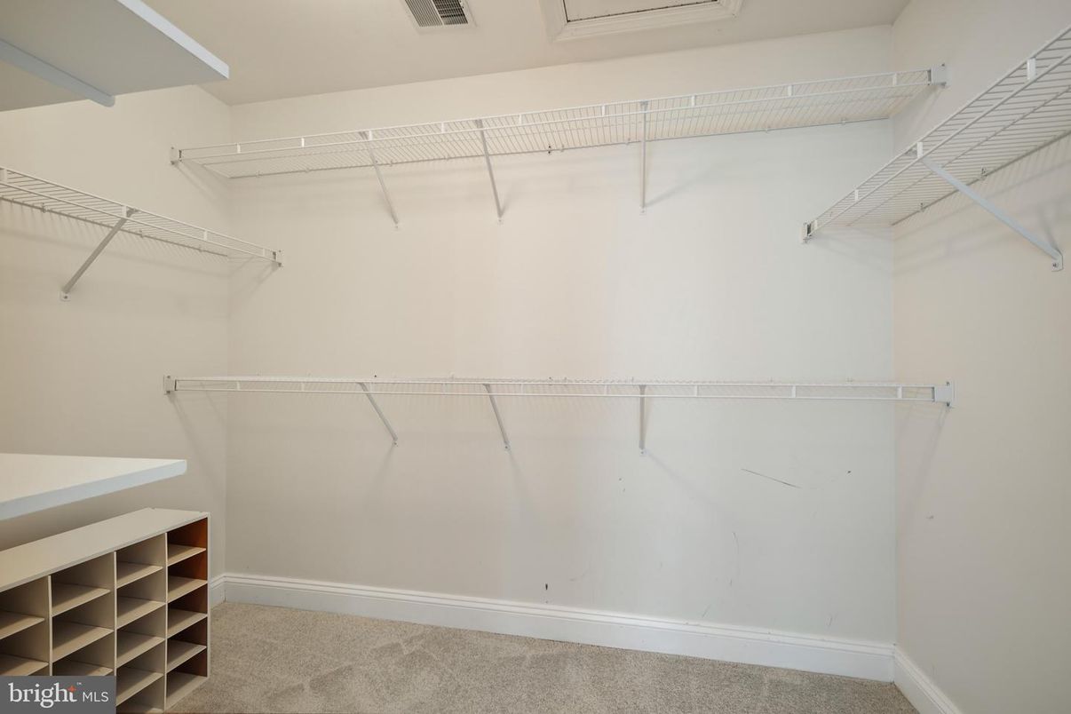 Interior, Walk-in Closets