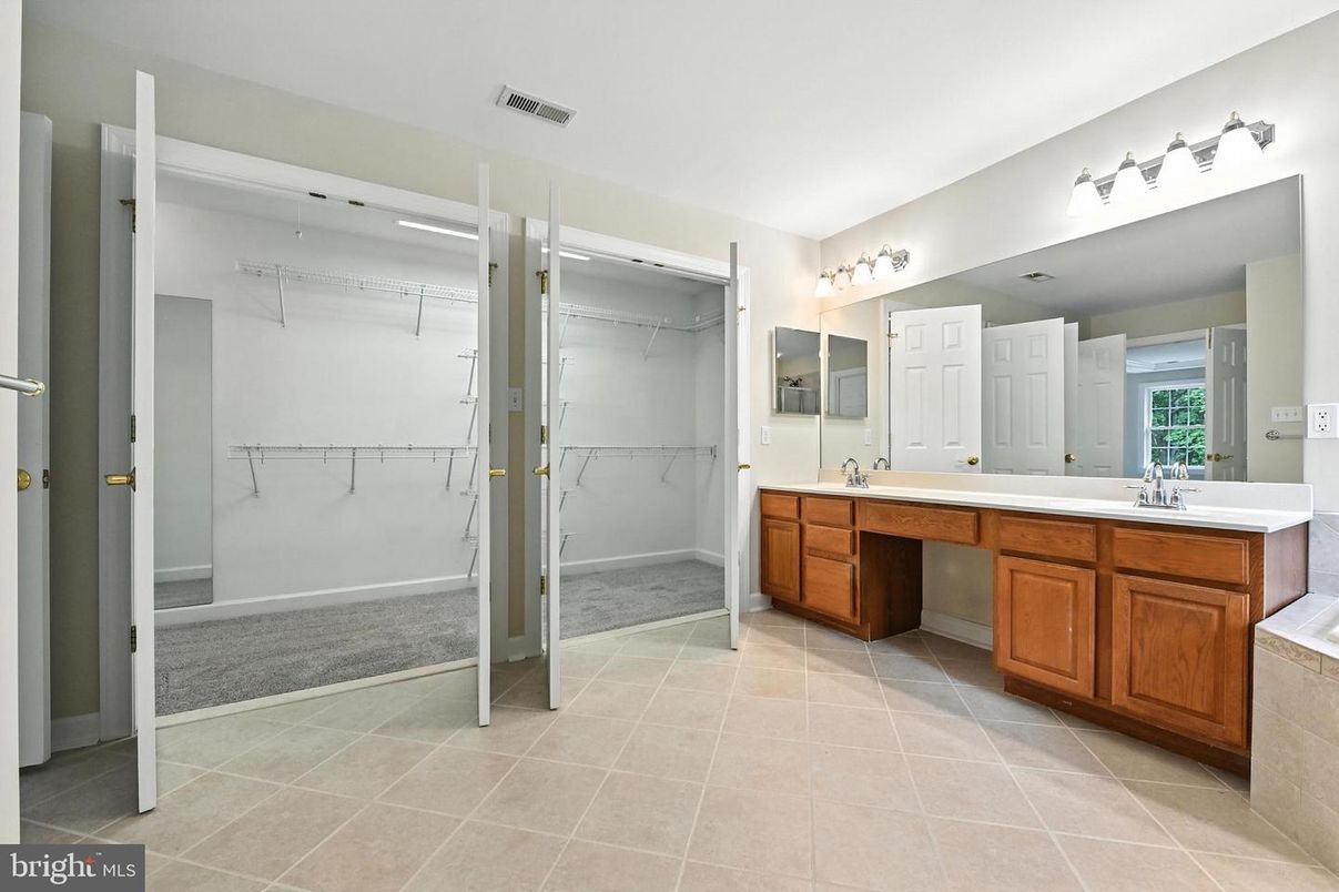Bathroom, Dual Sink Vanities, Interior, Walk-in Closets