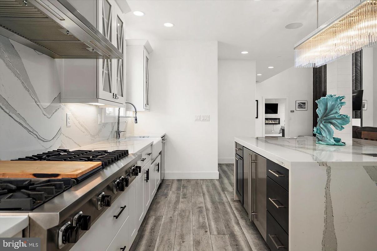 Chandelier, Interior, Kitchen, Recessed Lighting, Stainless Steel Appliances, Wood Texture Flooring