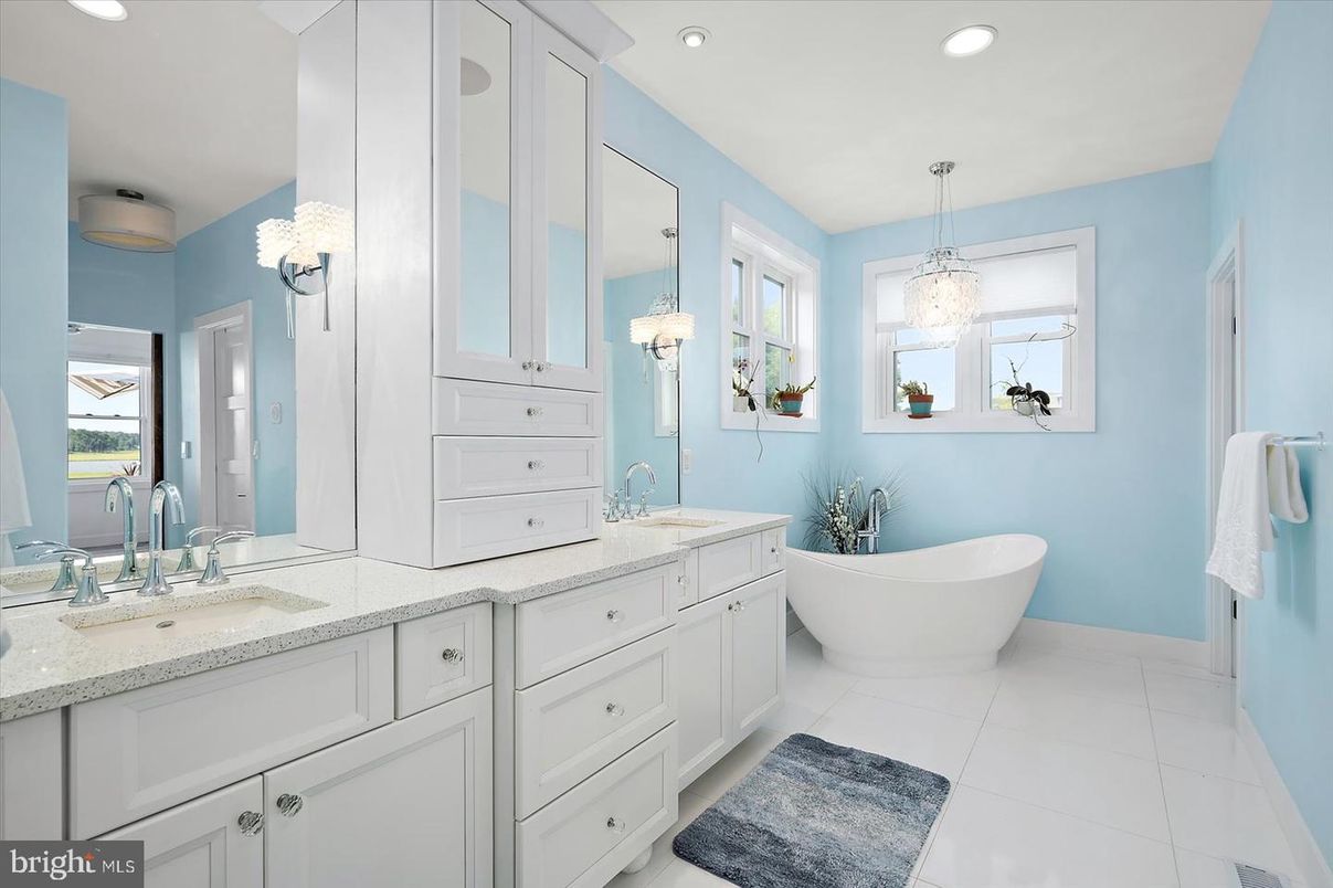Bathroom, Dual Sink Vanities, Free Standing Baths, Interior, Pendant Lights, Recessed Lighting