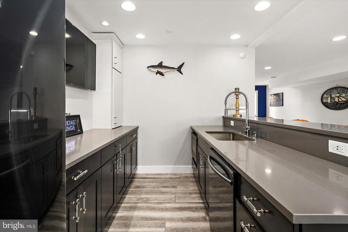 Interior, Kitchen, Recessed Lighting, Wood Texture Flooring