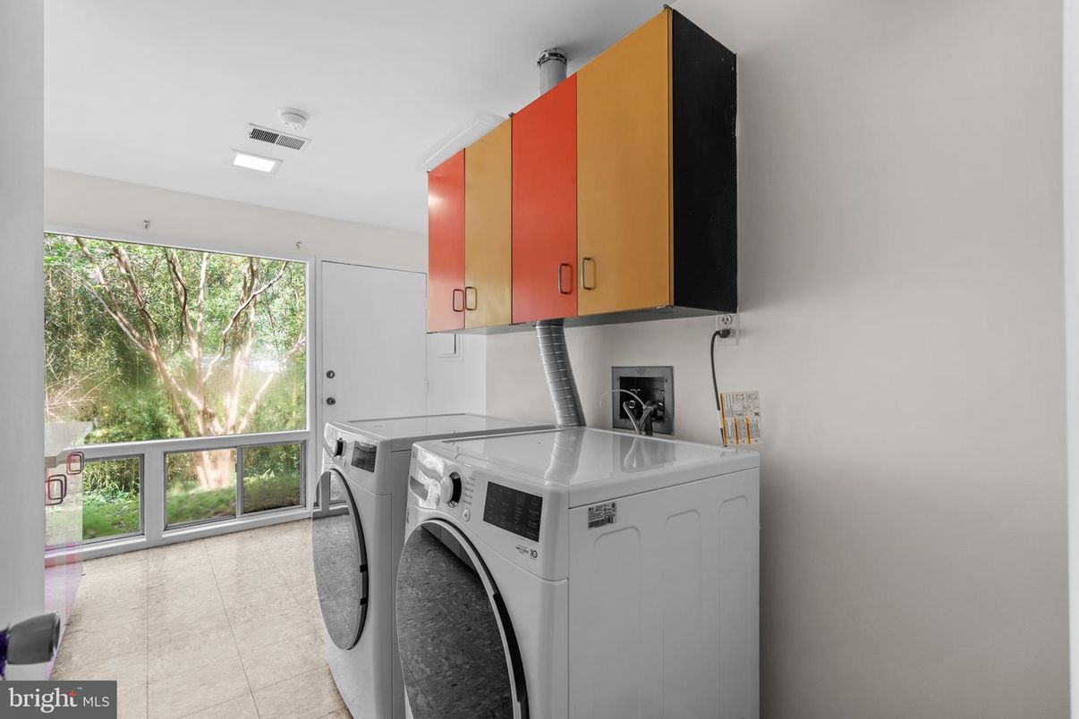 Interior, Recessed Lighting, Washer