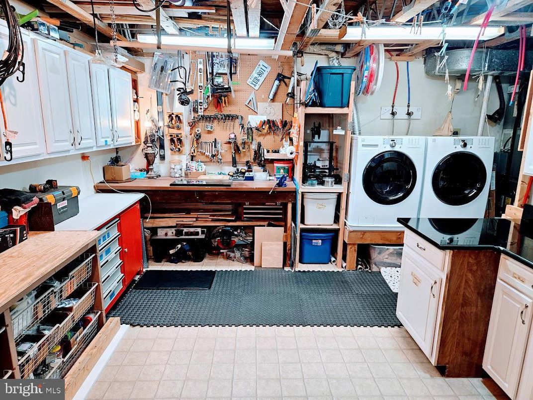 Interior, Washer
