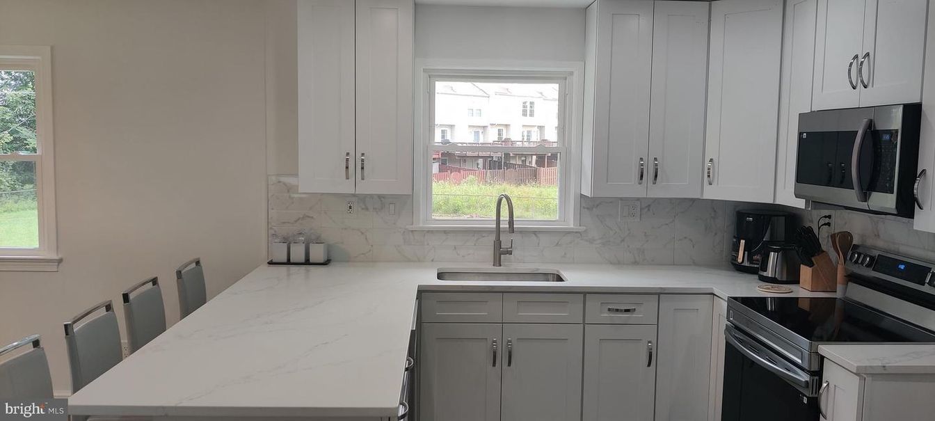Interior, Kitchen, Marble Walls