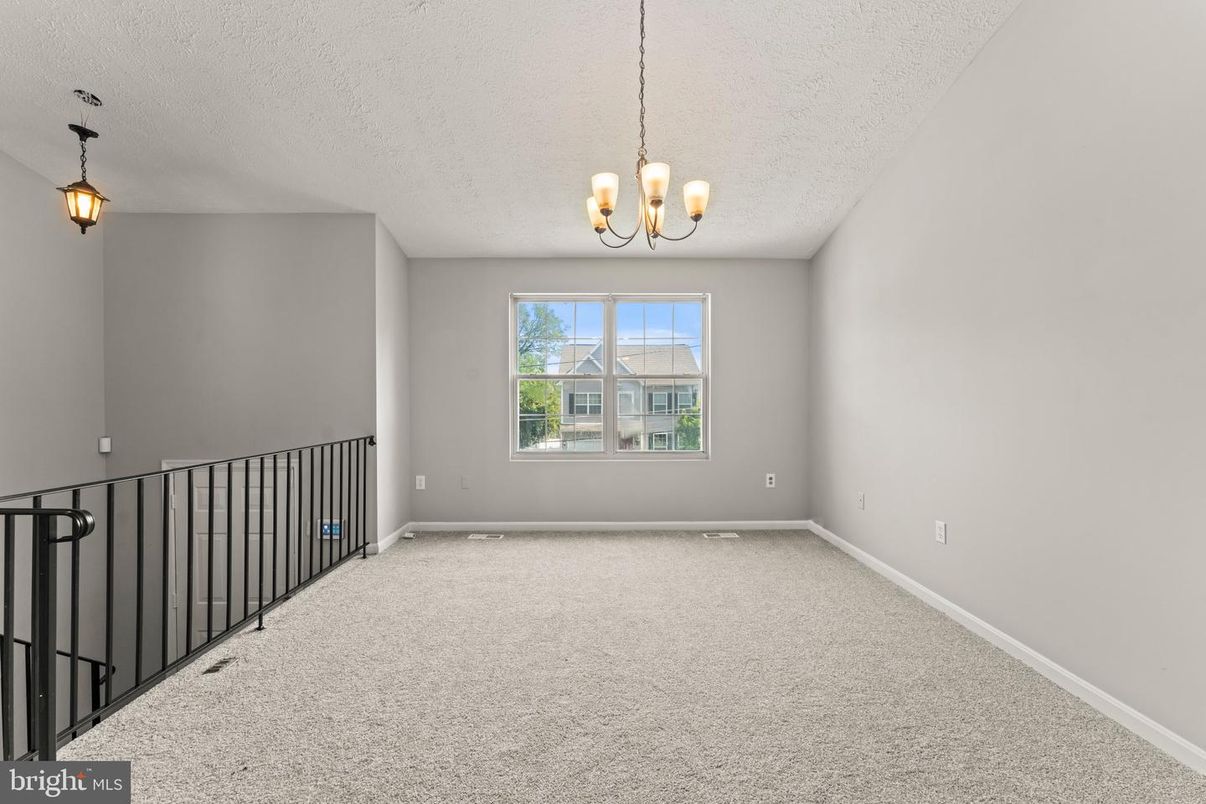 Chandelier, Empty room, Interior