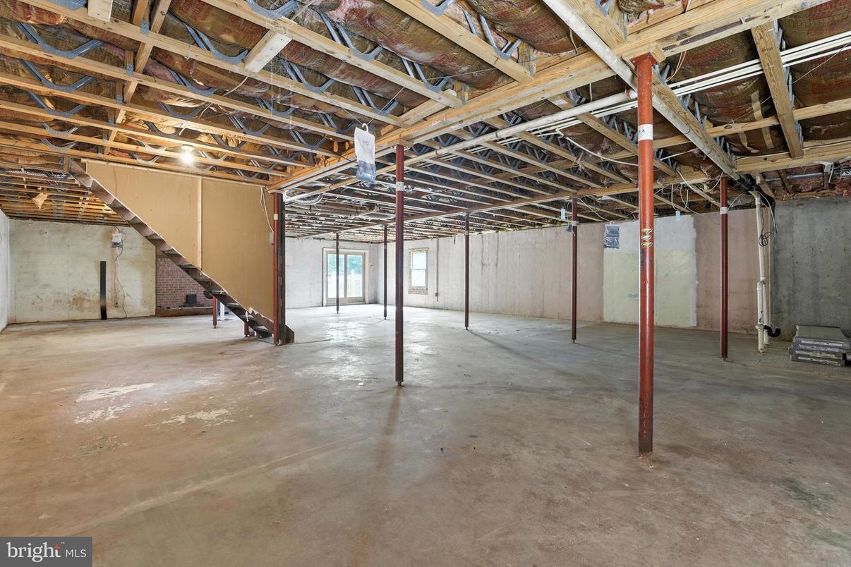Interior, Wooden Beams