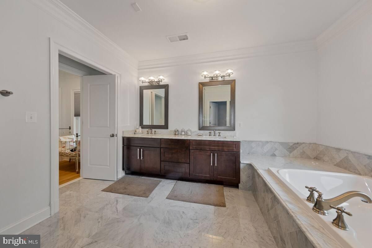 Bathroom, Dual Sink Vanities, Interior, Marble