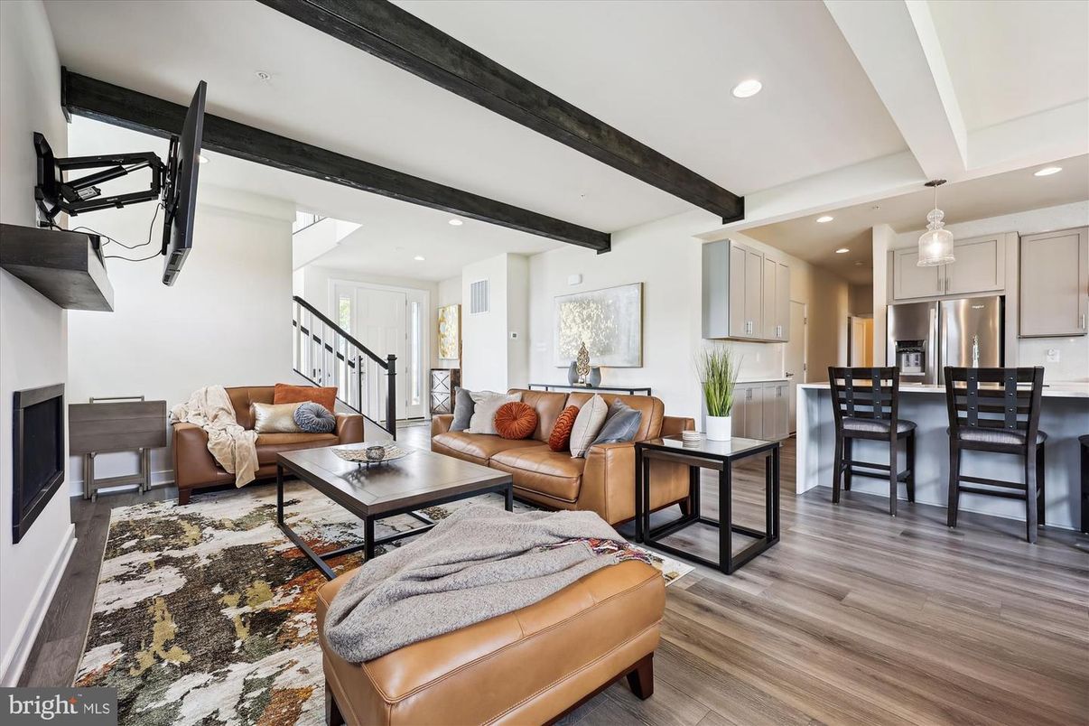 Interior, Kitchen, Living room, Pendant Lights, Recessed Lighting, Stainless Steel Appliances, Wooden Beams, Wood Texture Flooring
