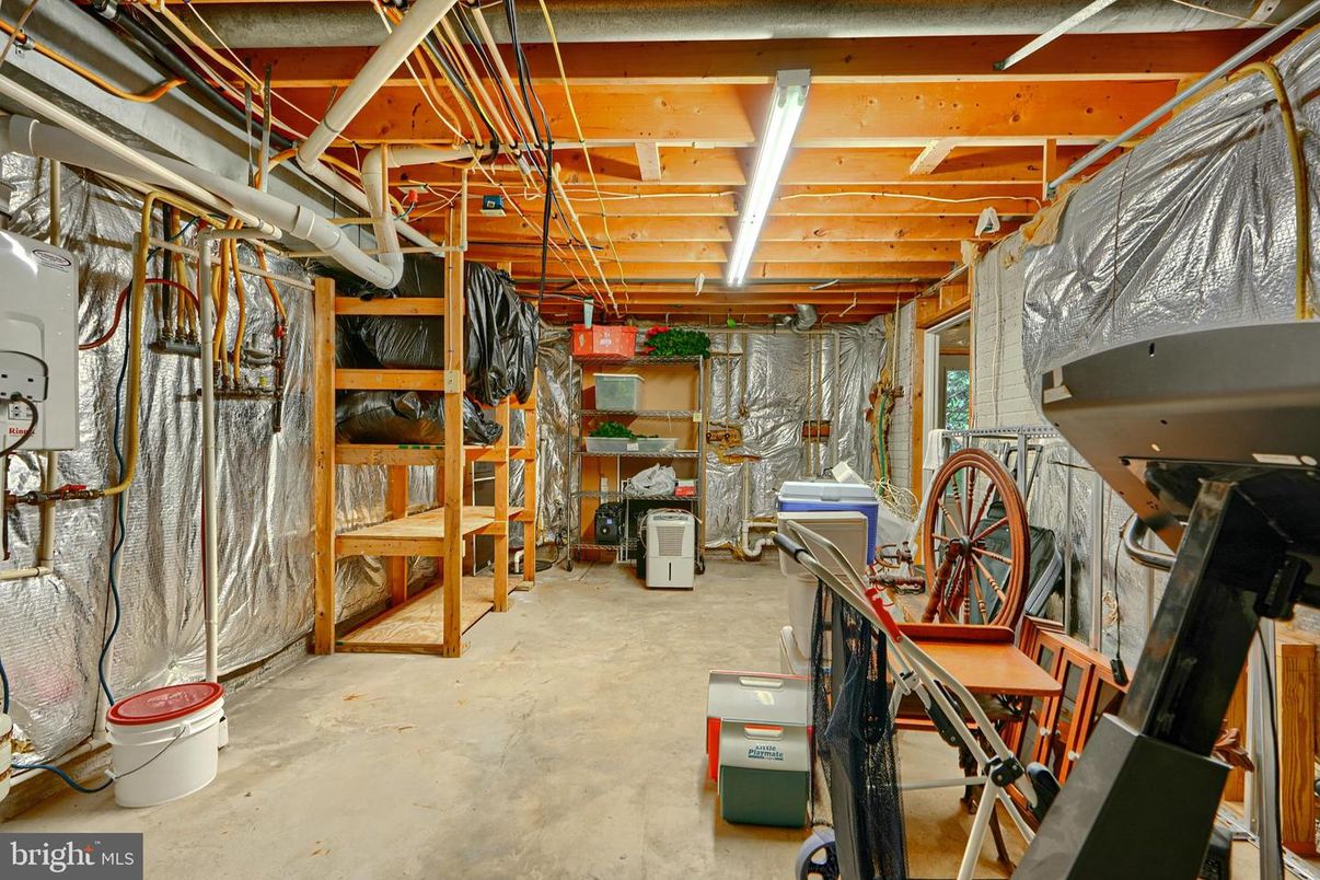 Interior, Wooden Beams