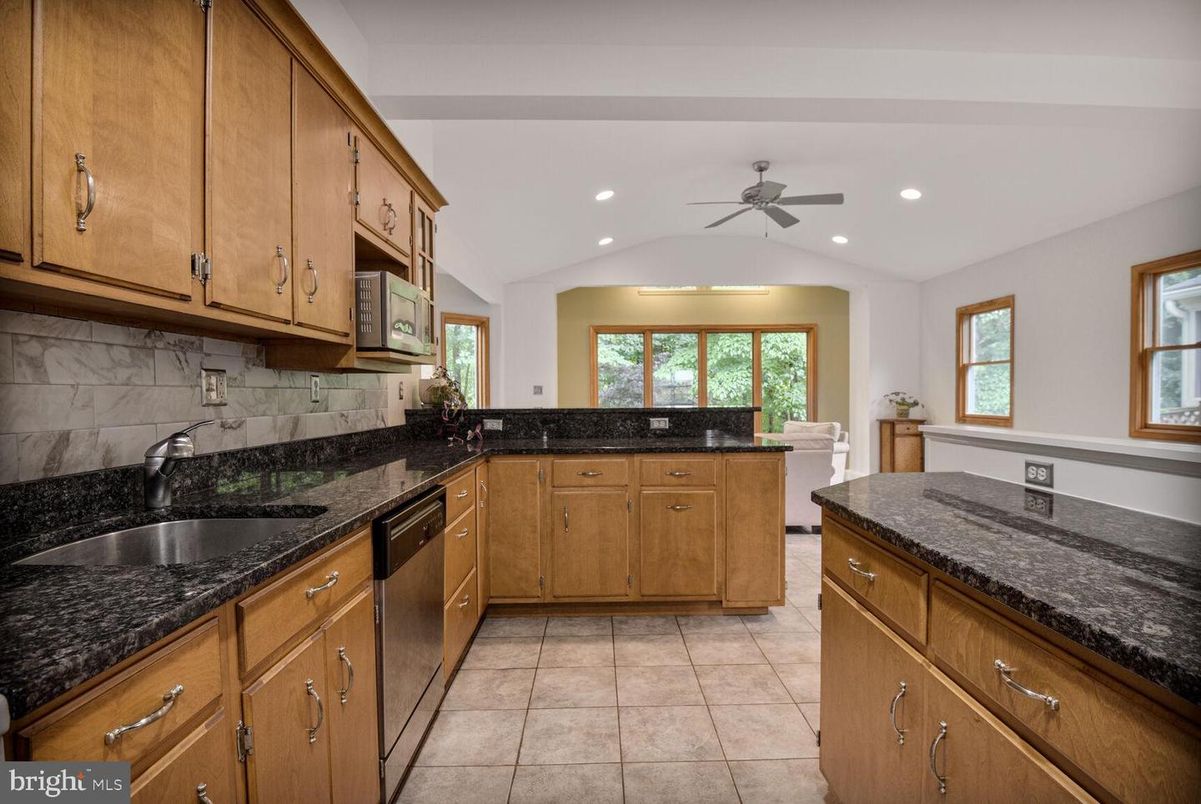 Interior, Kitchen, Recessed Lighting