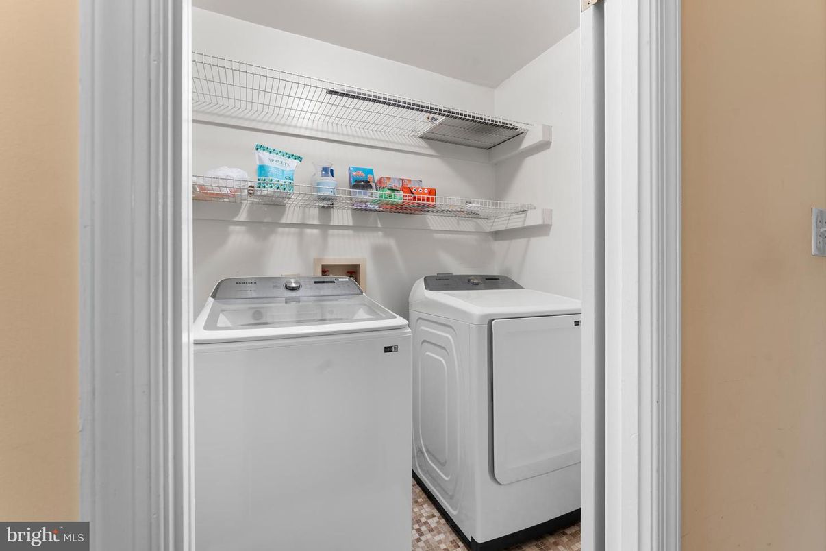 Interior, Utility Closets, Washer