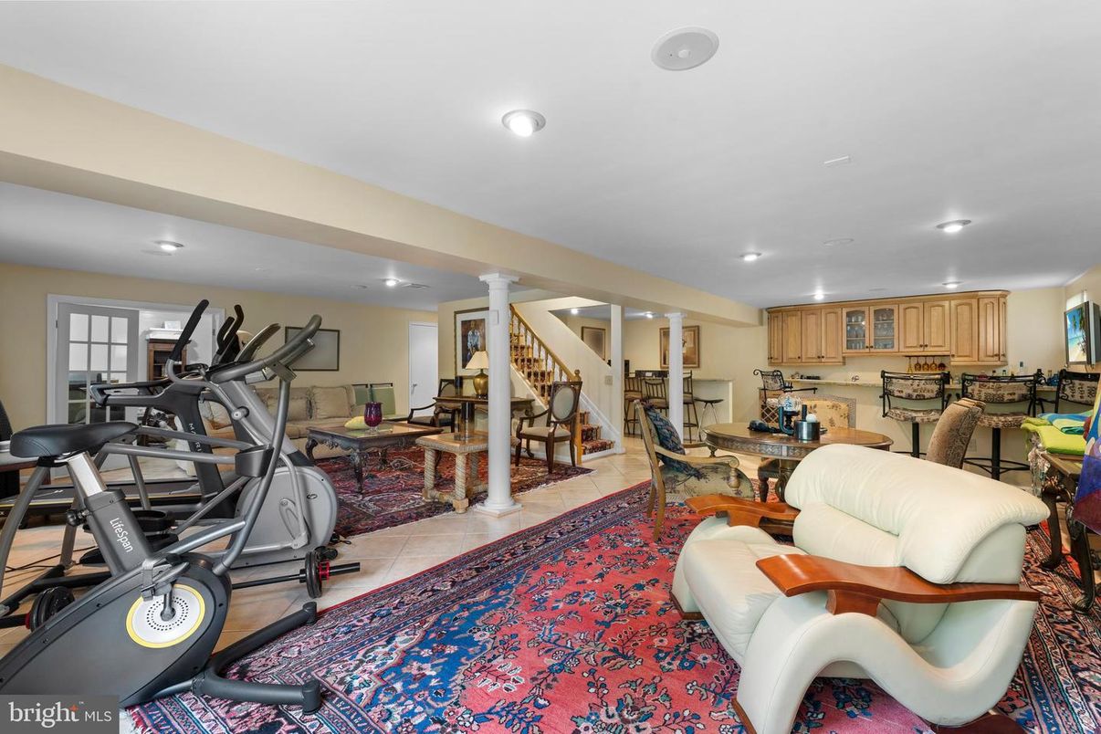 Fitness Equipment, Gym, Interior, Recessed Lighting